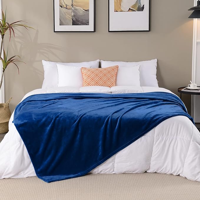 SOCHOW Flannel Fleece Blanket Throw Size, All Season Lightweight Super Soft Cozy Blanket for Bed or Couch, Navy Blue, 50x60 inches