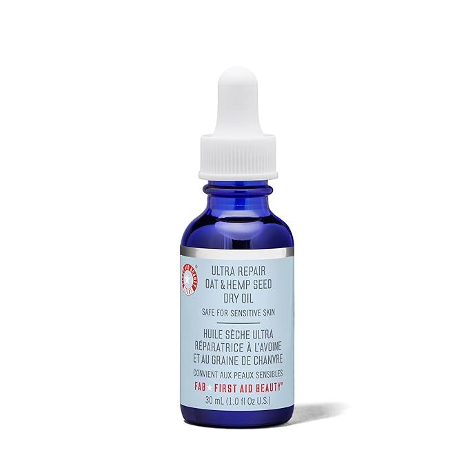 First Aid Beauty Ultra Repair Oat & Hemp Seed Oil – Hydrating, Non-Greasy Facial Oil with Arnica & Colloidal Oatmeal for Redness Relief – Calms Dry, Distressed Skin – Fragrance Free, 1 oz