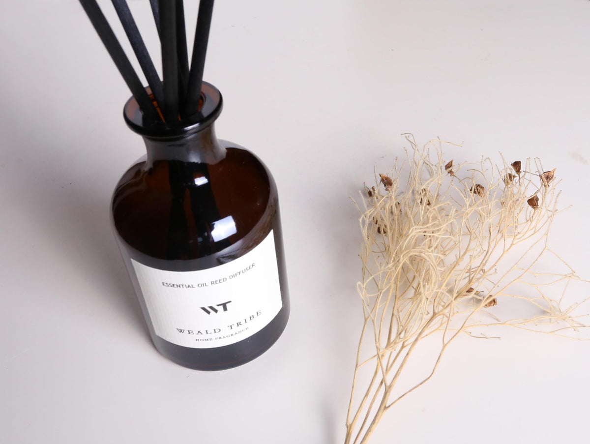 WEALD TRIBE Flower Reed Diffuser Set Clean White Linen Scent for Bathroom Air Fresheners | 4.0 fl oz Essential Oils with Sticks Home Fragrance Defusers | House Bedroom Office Shelf Decor & Gift