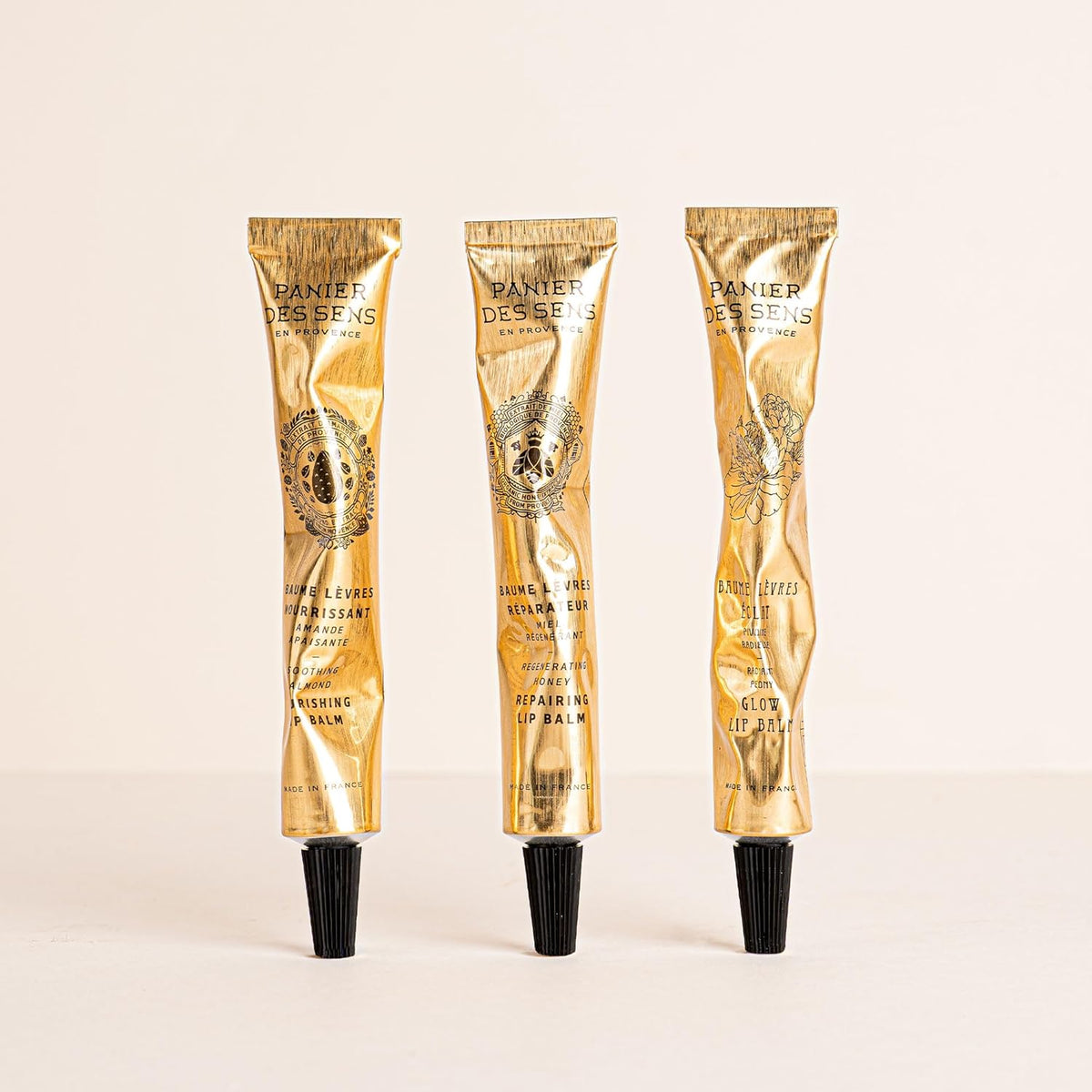 Panier des Sens - Almond Lip Balm for Women - Lip Moisturizer - Almond Extract & Almond Oil - Made in France Lip Care - 98% Natural Ingredients - Lip Balm Hydrating Nourishing for Dry Lips - 0.5 Fl oz