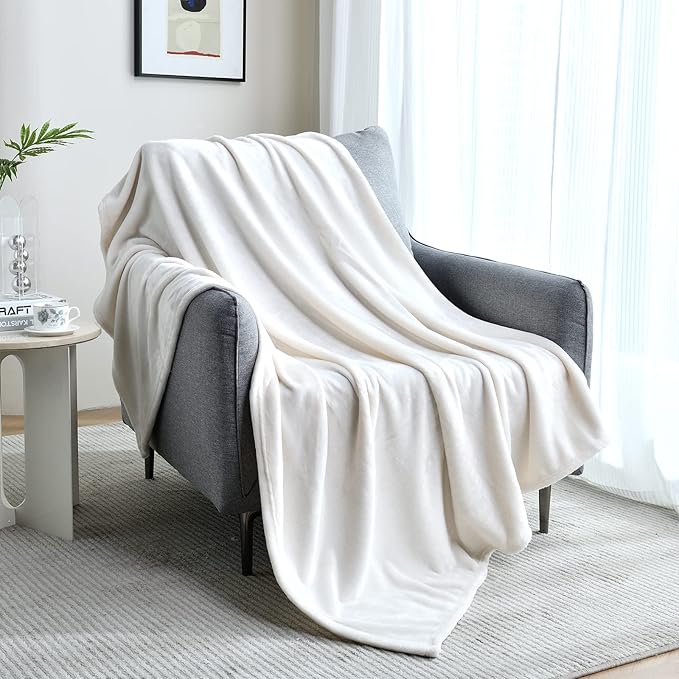 SOCHOW Flannel Fleece Blanket Twin Size, All Season Super Soft Cozy Blanket for Bed or Couch, Cream White, 60x80 inches