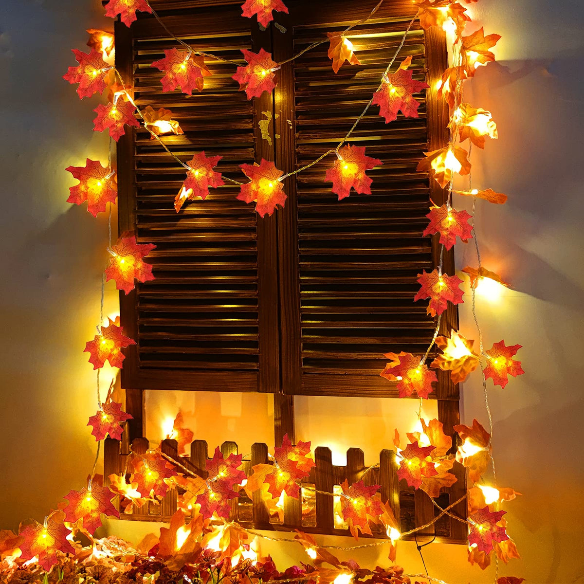 TURNMEON 2 Pack Fall Decor Enlarged Maples Leafed Fall Decorations for Home Fall Lights Thick Leafs Garlands, Total 20Ft 40LED Battery Operated Waterproof Thanksgiving Halloween Decor Indoor Outdoor