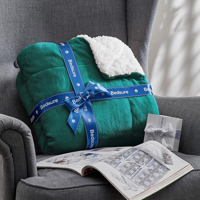 Bedsure Sherpa Fleece Throw Blanket for Couch - Thick and Warm, Soft Fuzzy Plush Throw Blanket for Winter, Forest Green, 50x60 Inches